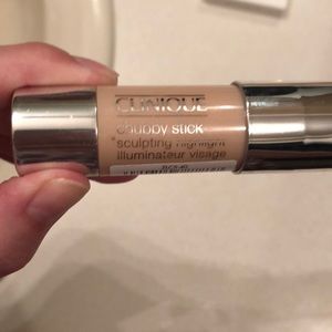 Clinique highlighter